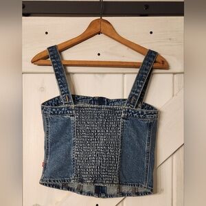 Women's Levi' Denim Crop Top. Brand New With Tags. Size M. Babydoll. Full Zip